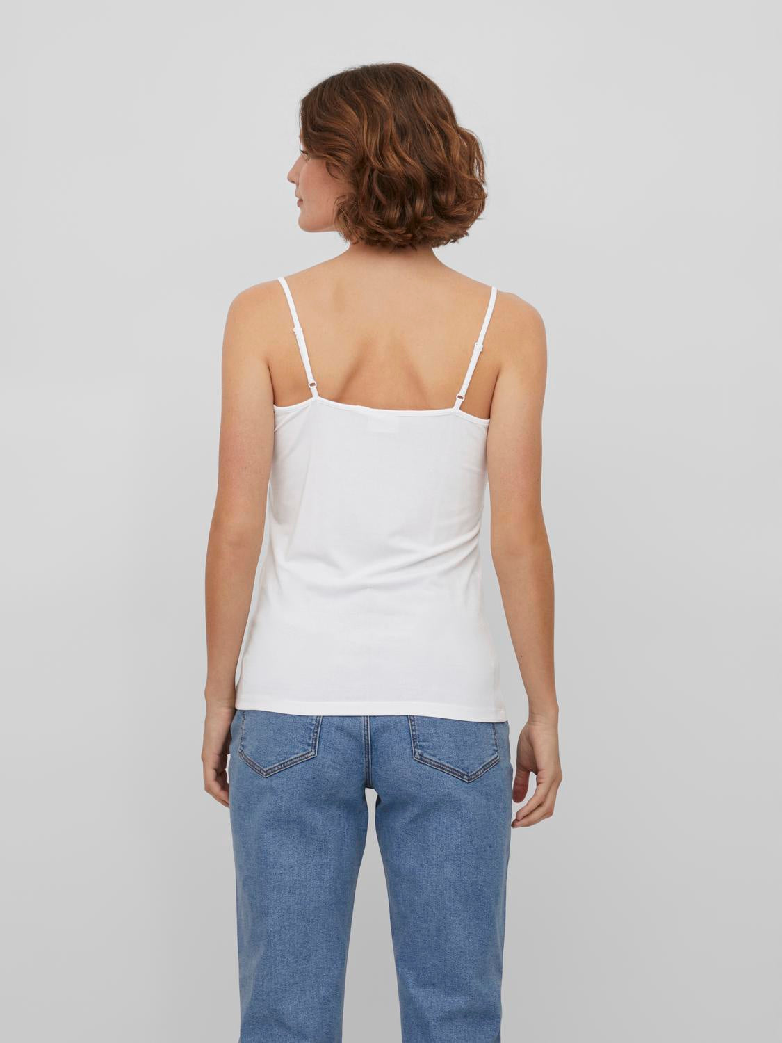 model_shot-back