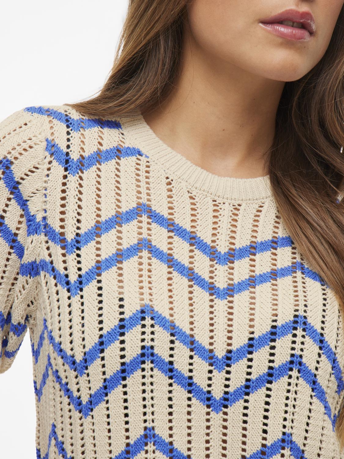 model_shot-detail