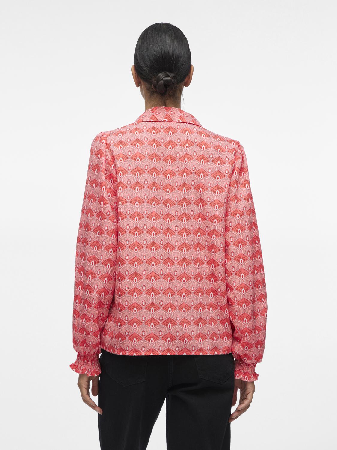 model_shot-back