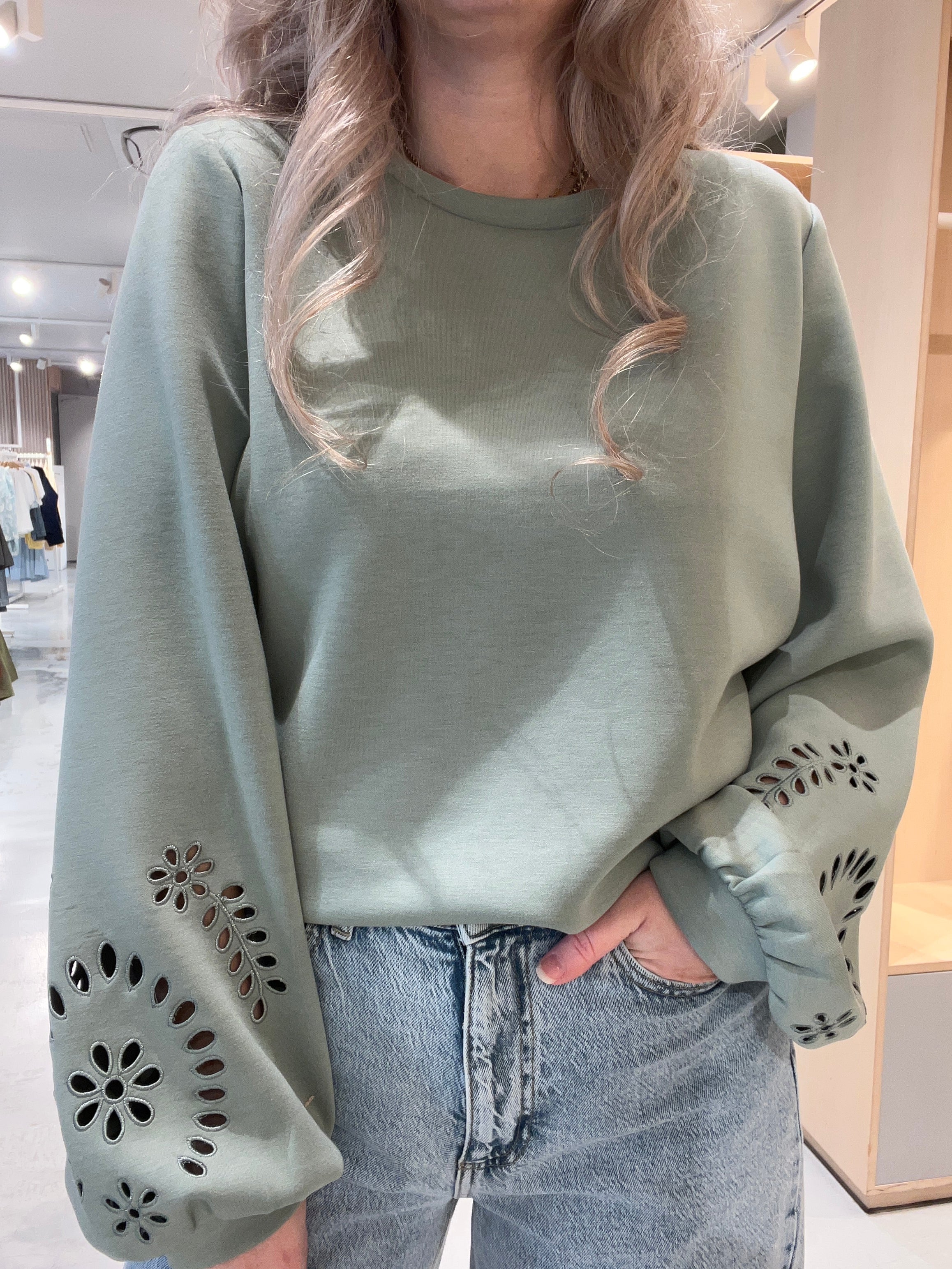 VISANDY Sweatshirt - Green Milieu