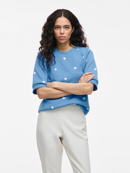 model_shot-front