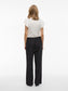model_shot-back