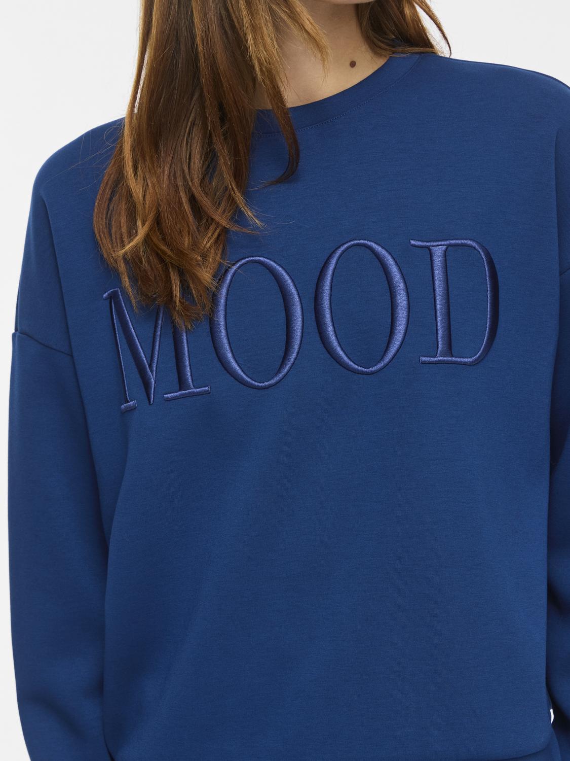 model_shot-detail