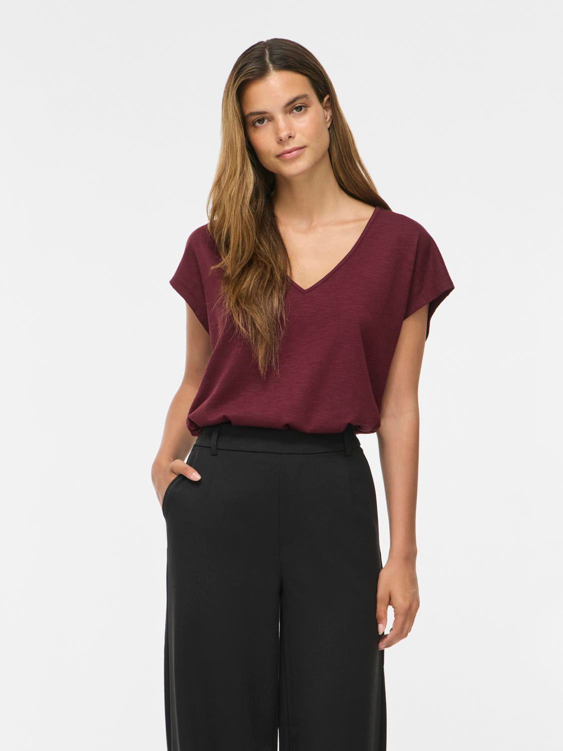 model_shot-front