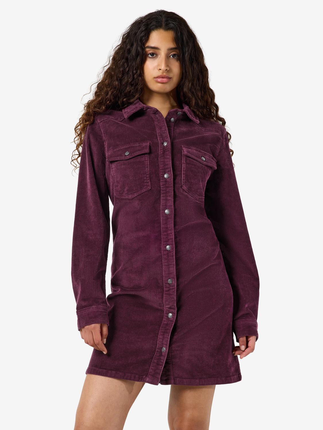 model_shot-front