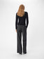 model_shot-back