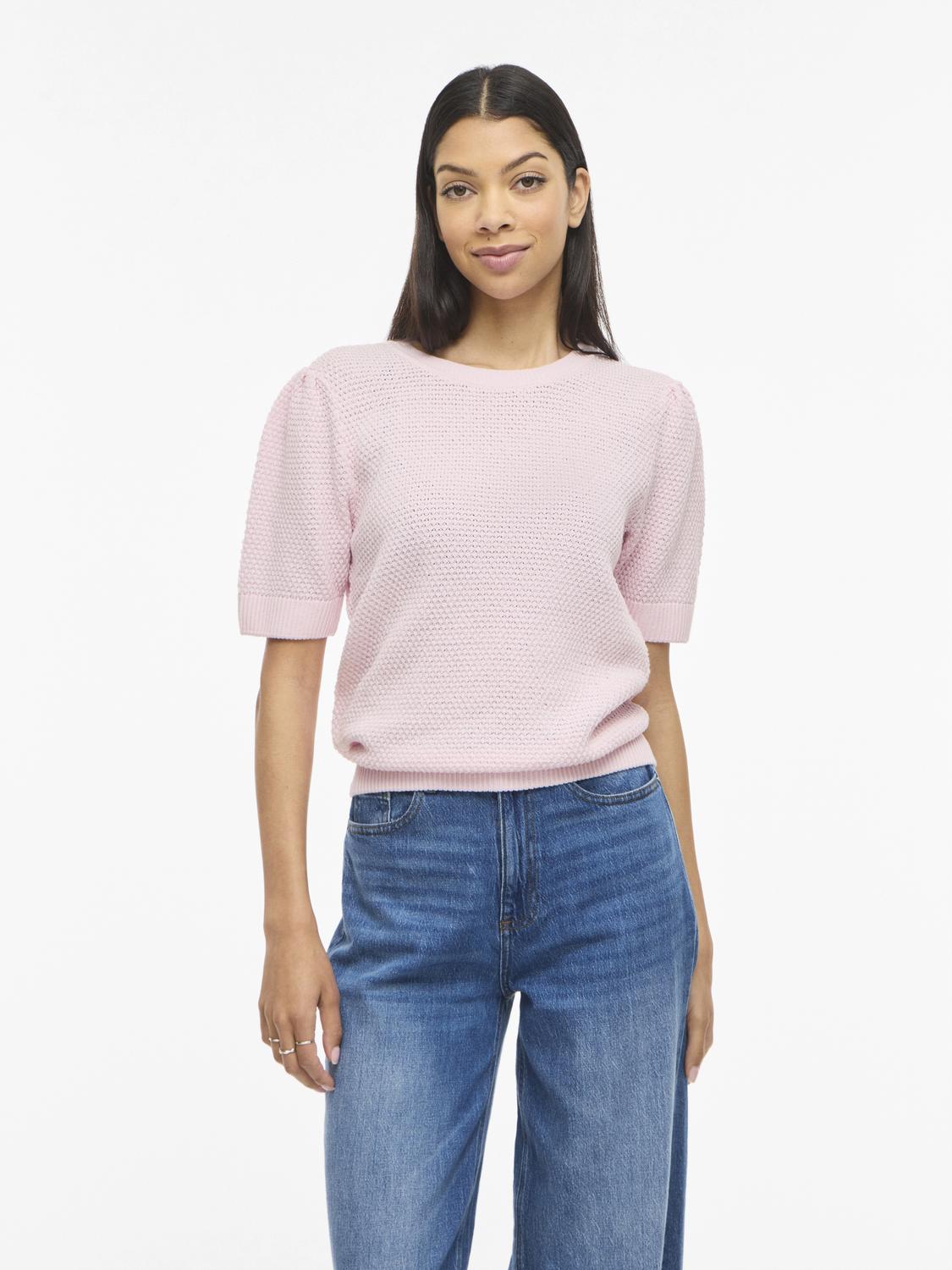 model_shot-front