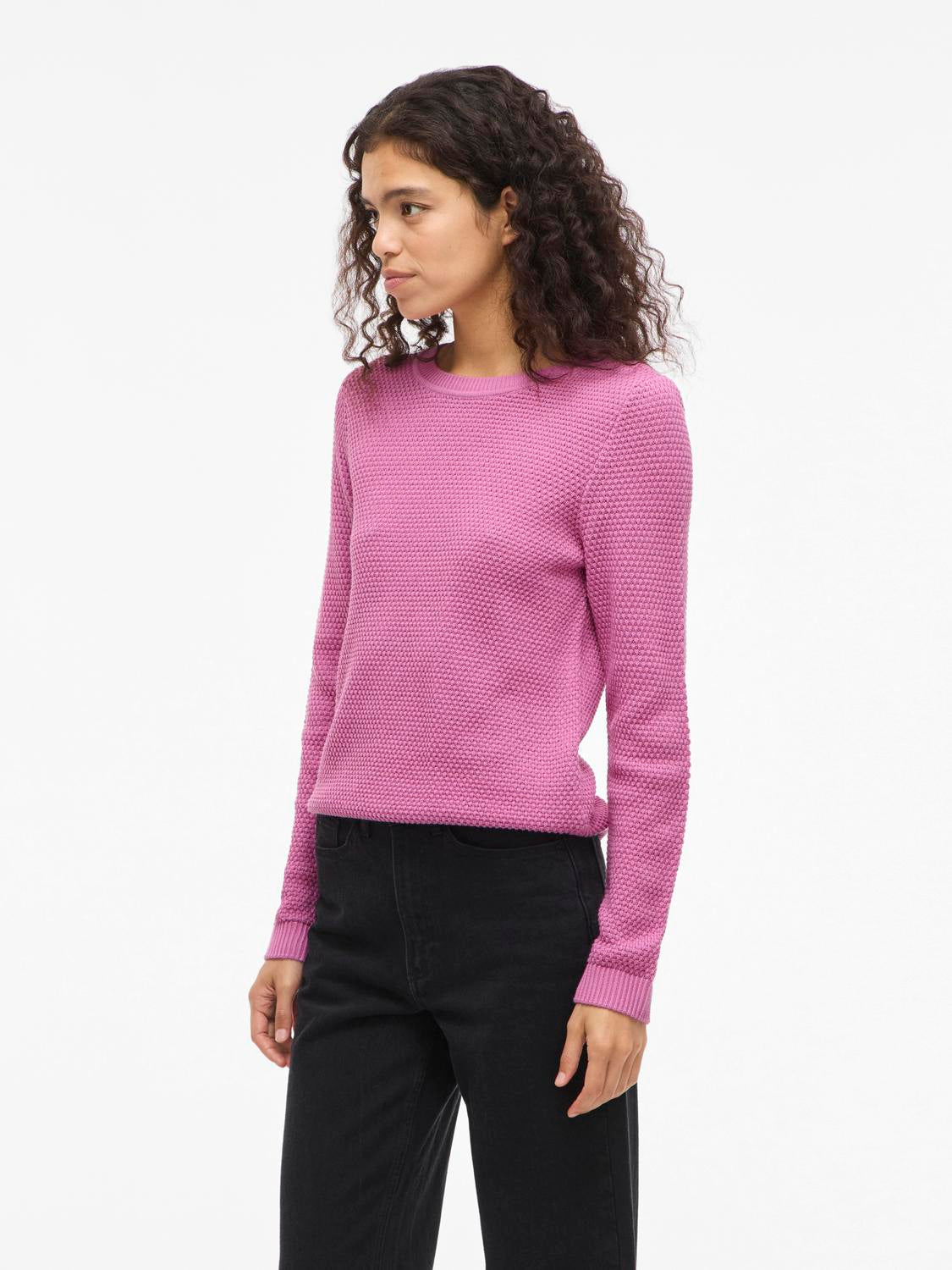 model_shot-front