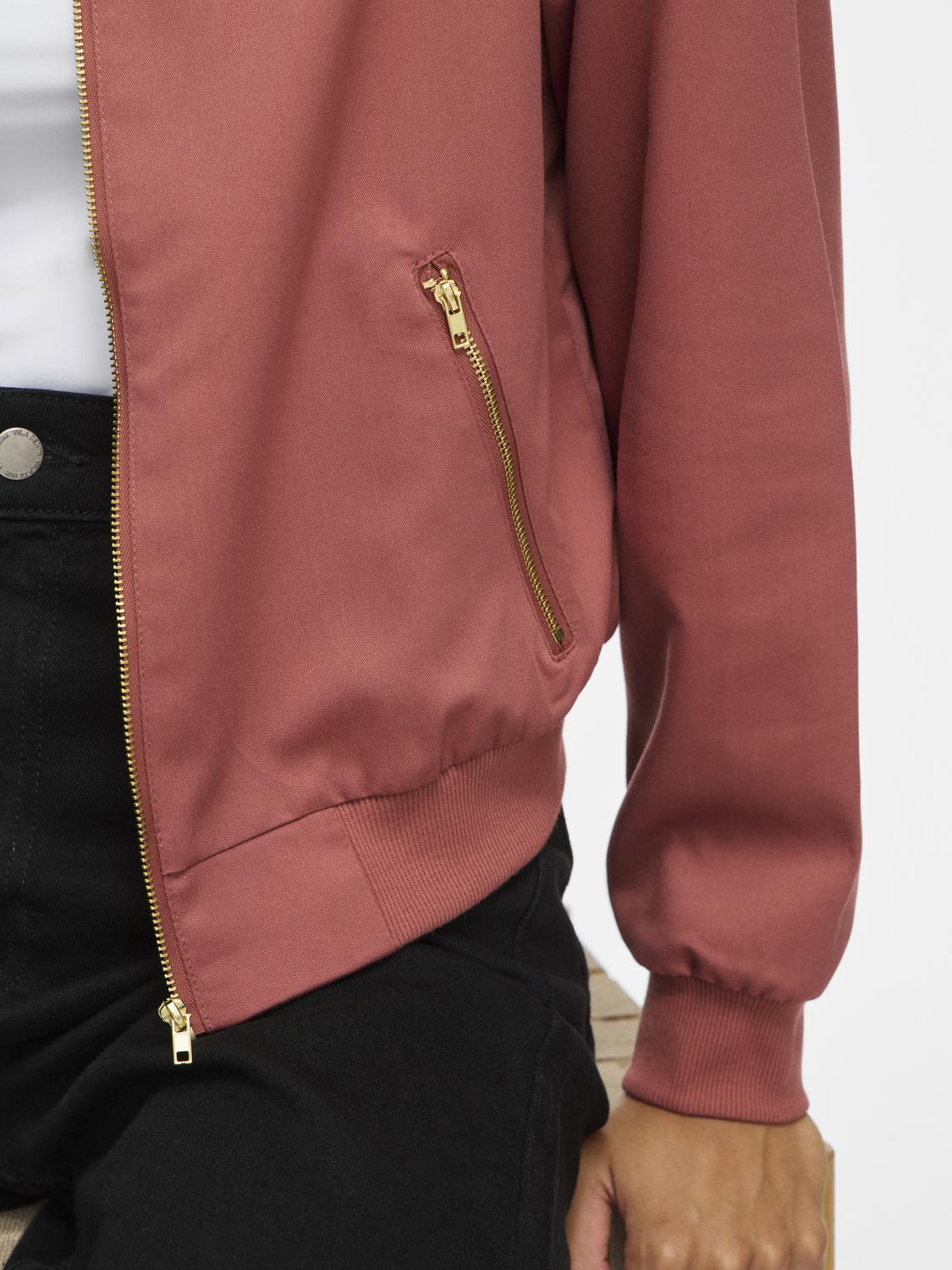 model_shot-detail