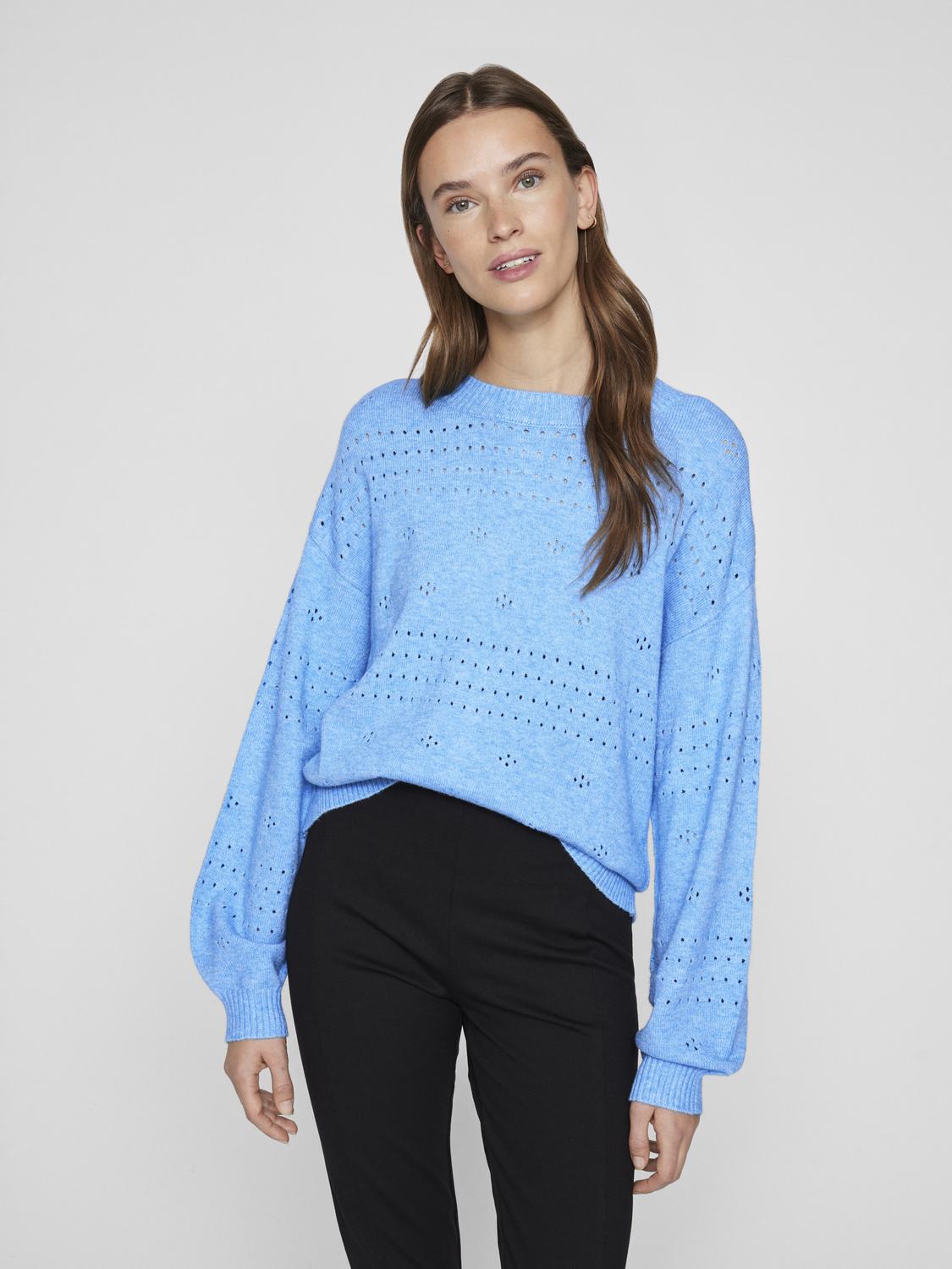 model_shot-front