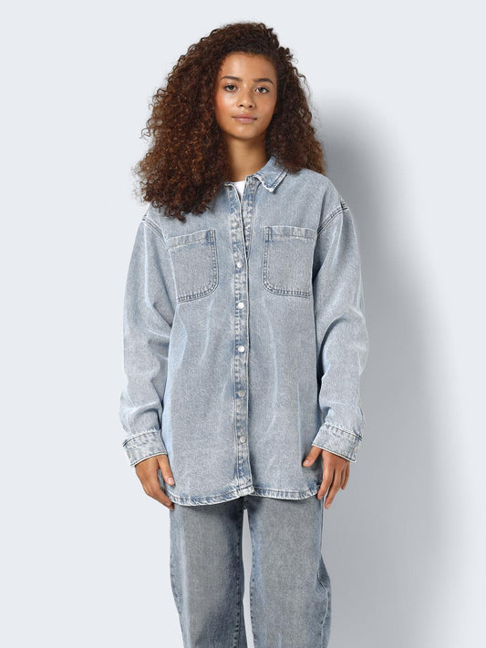 model_shot-front