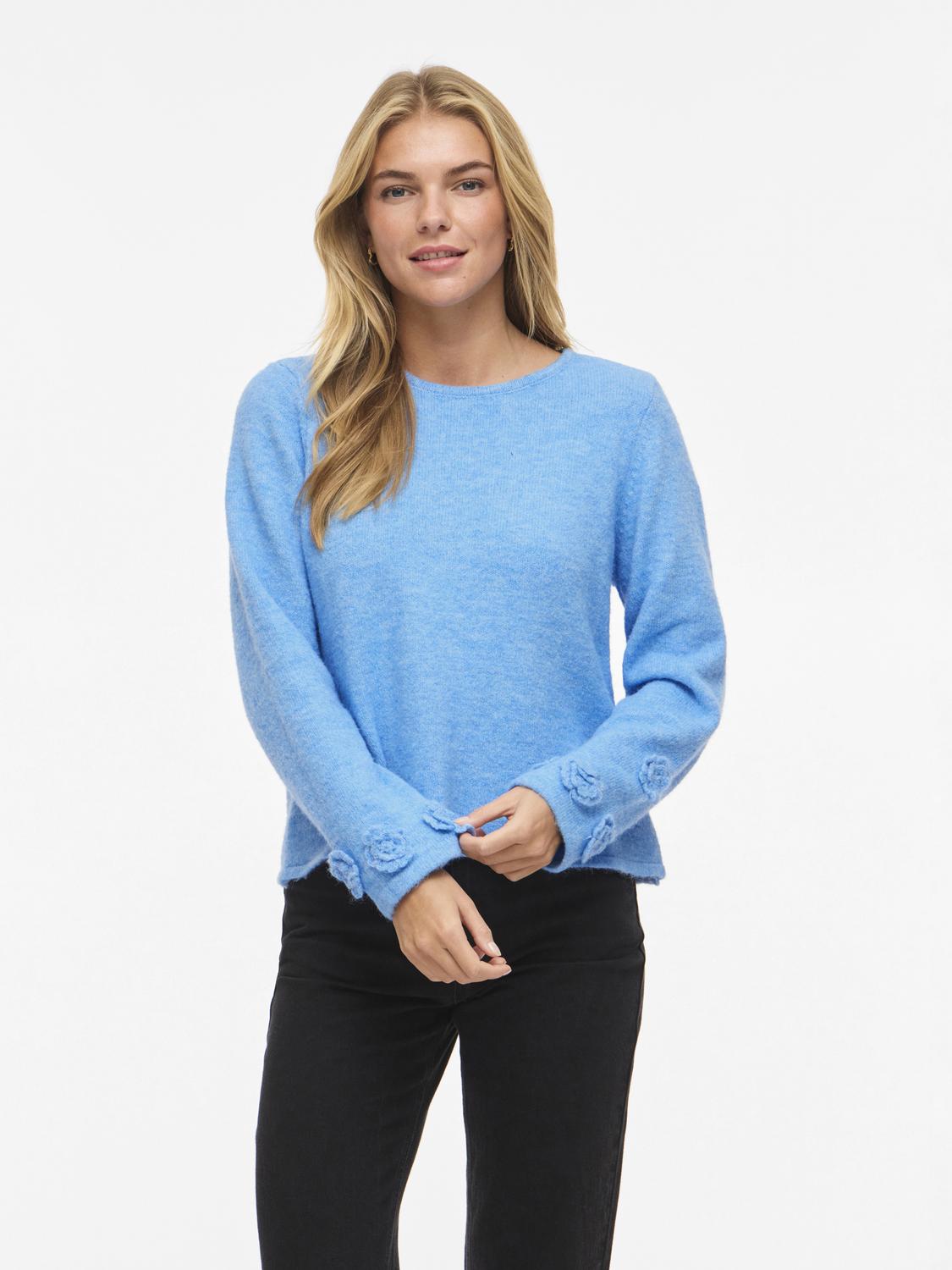 model_shot-front