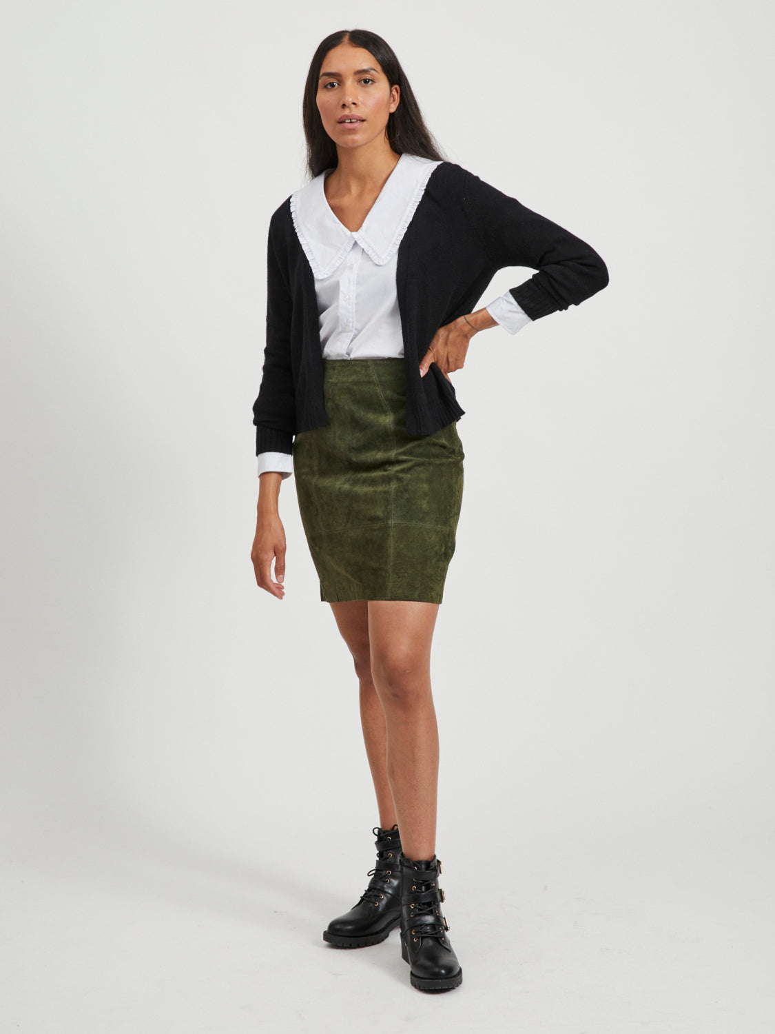 VIRIL Short Cardigan - Black